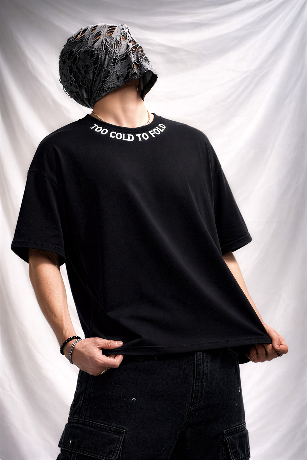 COLD TO FOLD T-SHIRT