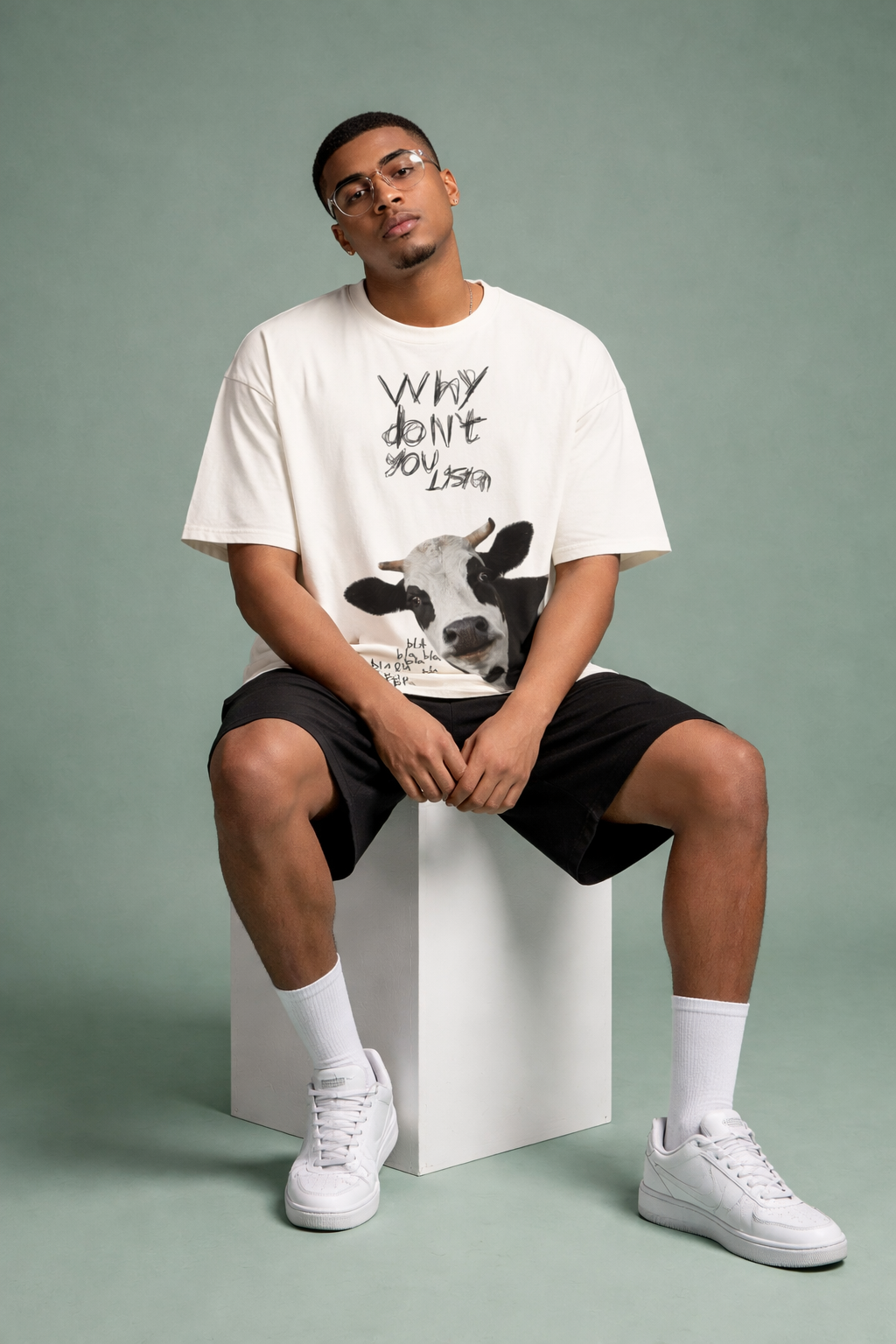 Cow Aura T-shirt (UNISEX)
